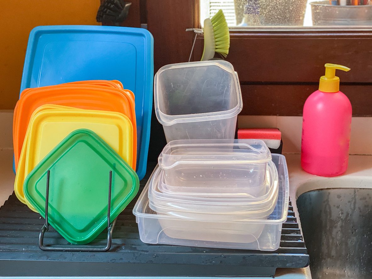 Come sbiancare la plastica ingiallita: metodi e consigli