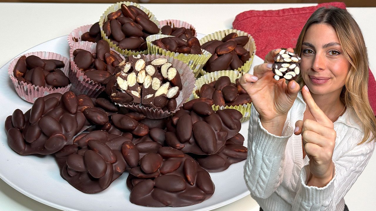 Mandorle atterrate alla pugliese: la ricetta dei dolcetti golosi con solo 2 ingredienti