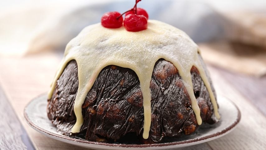 Zuccotto al cioccolato senza cottura: la ricetta veloce e scenografica per le feste