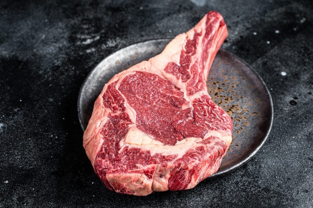Costata di manzo: com'è fatto e come usare il taglio della lombata ideale per griglia e piastra