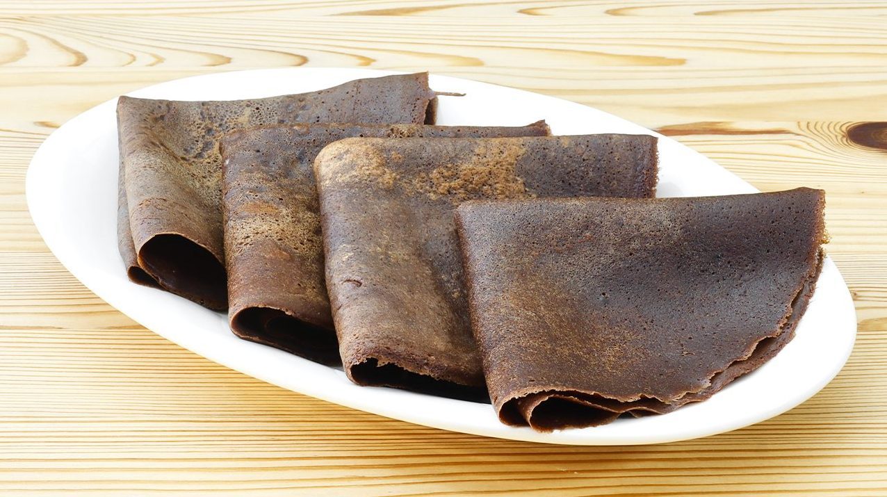 Crêpes al cacao: la ricetta della variante golosa al cioccolato