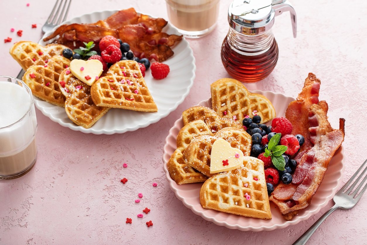 Colazione di San Valentino: idee e consigli per un risveglio romantico