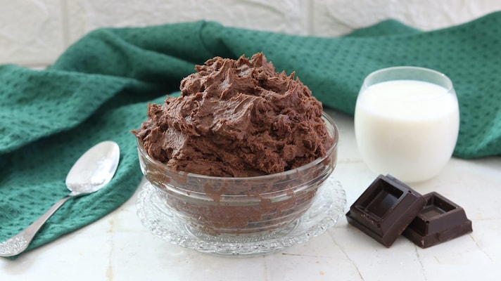 crema-al-burro-con-cioccolato-di-igino-massari