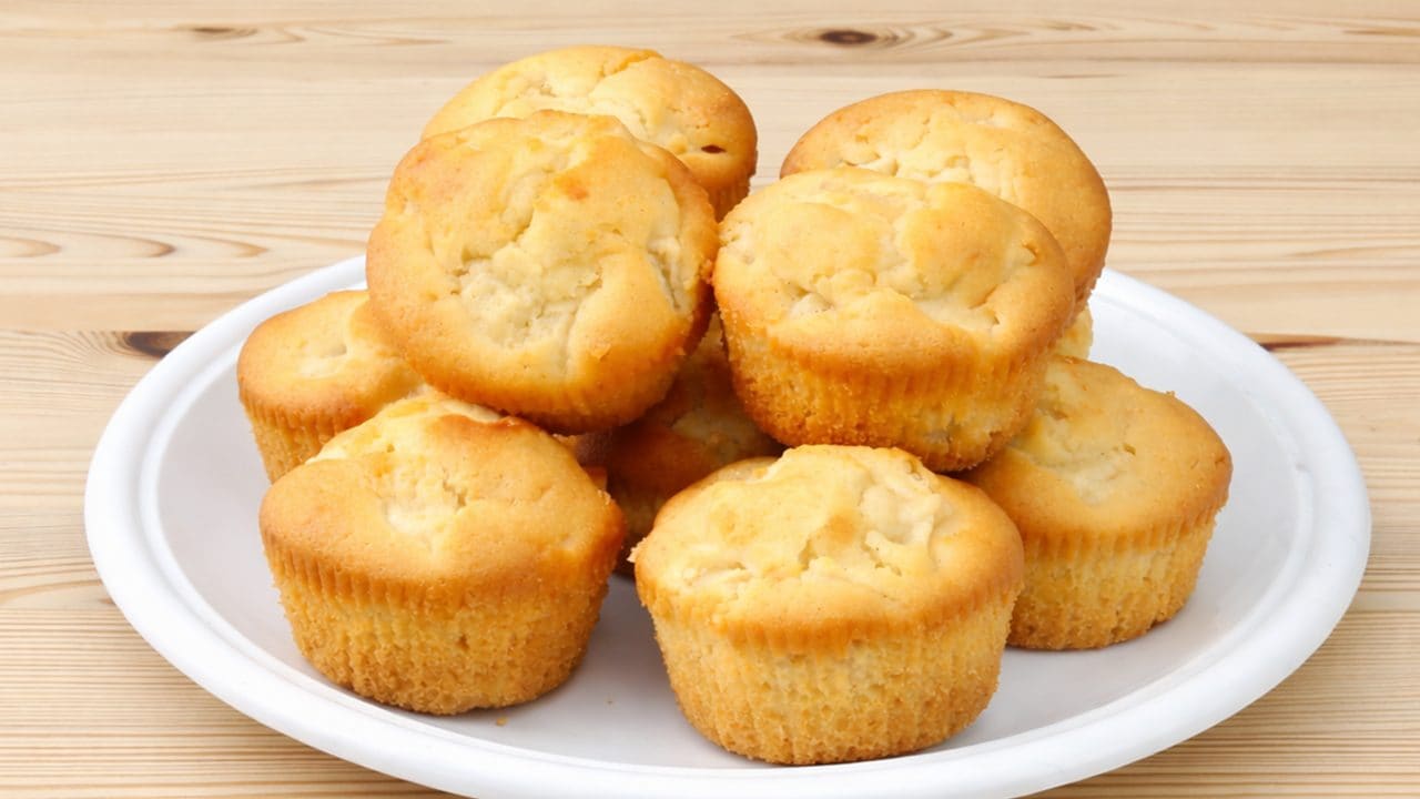 Muffin alle pere: la ricetta dei dolcetti deliziosi e profumati