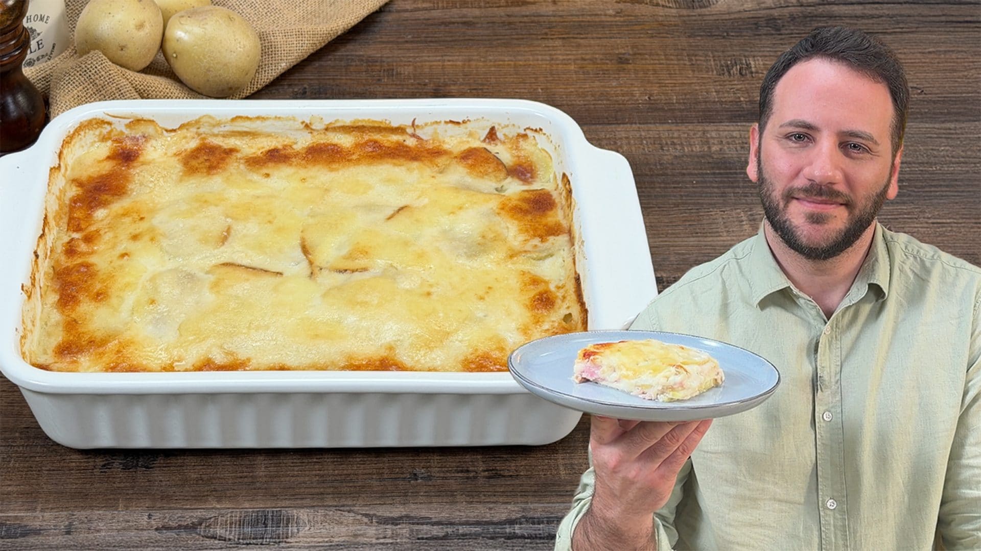 Parmigiana di patate: la ricetta con prosciutto, formaggio e besciamella