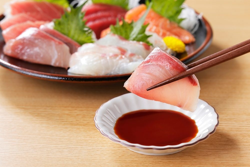 Sashimi: com'è fatto, le differenze con il sushi e come prepararlo al meglio