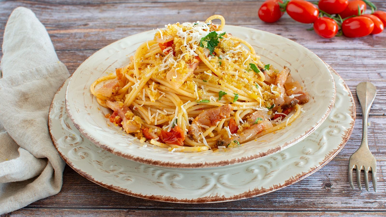Spaghetti alla vigliacca: la ricetta del piatto toscano ricco di gusto che si prepara in poco tempo