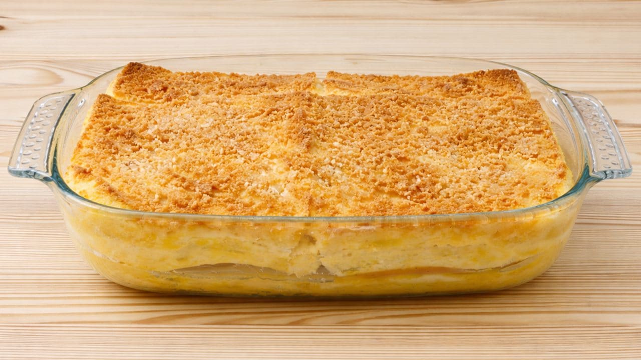 Torta di pancarré: la ricetta veloce e saporita con ripieno filante