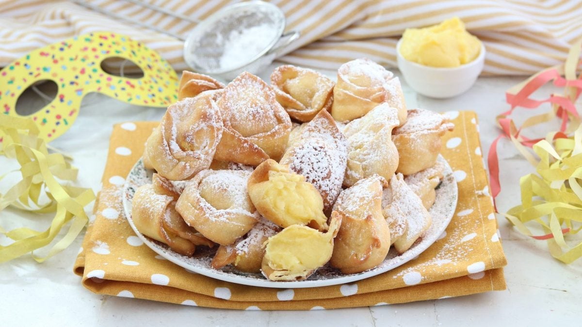 tortelli frito com creme