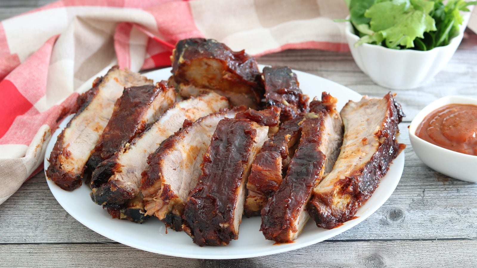 Costine glassate alla salsa barbecue