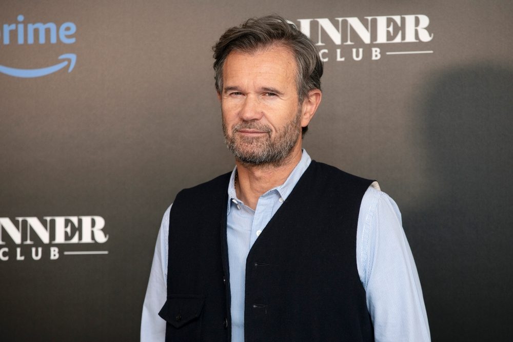 Carlo Cracco e il caso dei presunti abusi al Noma: perché dire “non giudico” non basta