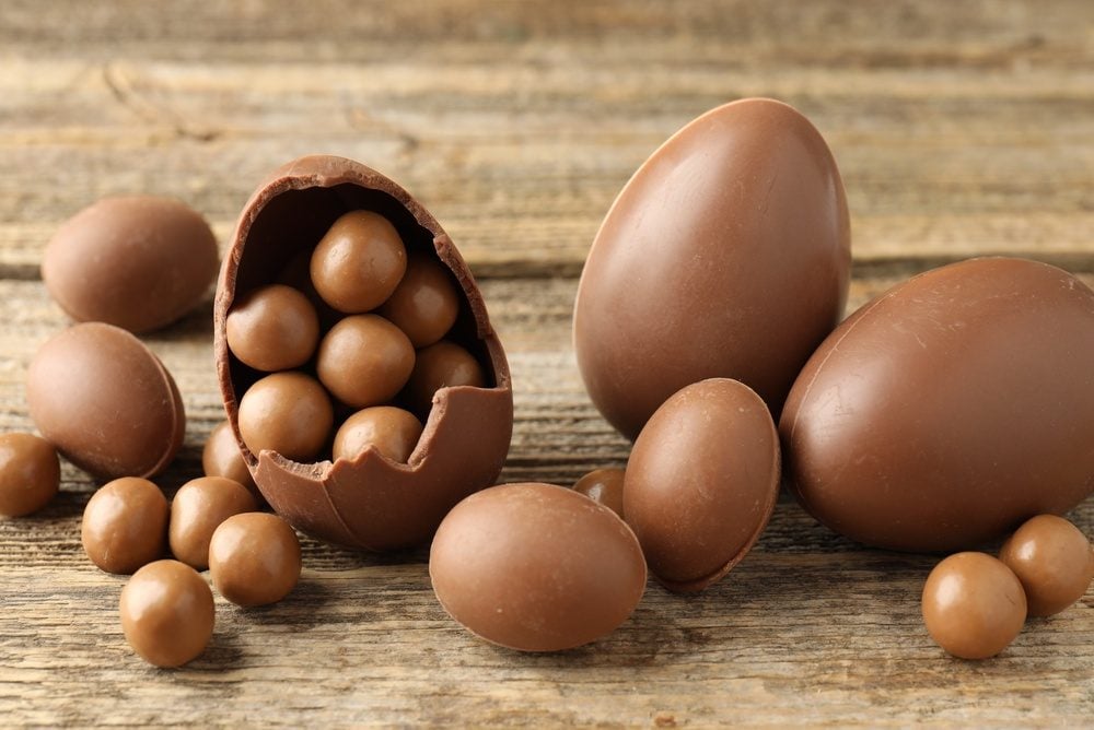 Come conservare il cioccolato delle uova di Pasqua: perché evitare il frigo