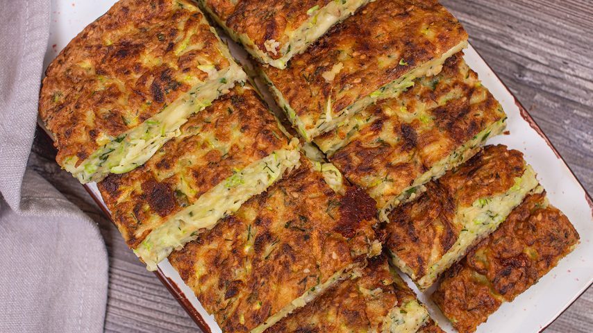 Quadrotti di zucchine in padella: la ricetta dell'antipasto sfizioso pronto in poco tempo