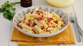 Pasta ricotta zafferano e guanciale