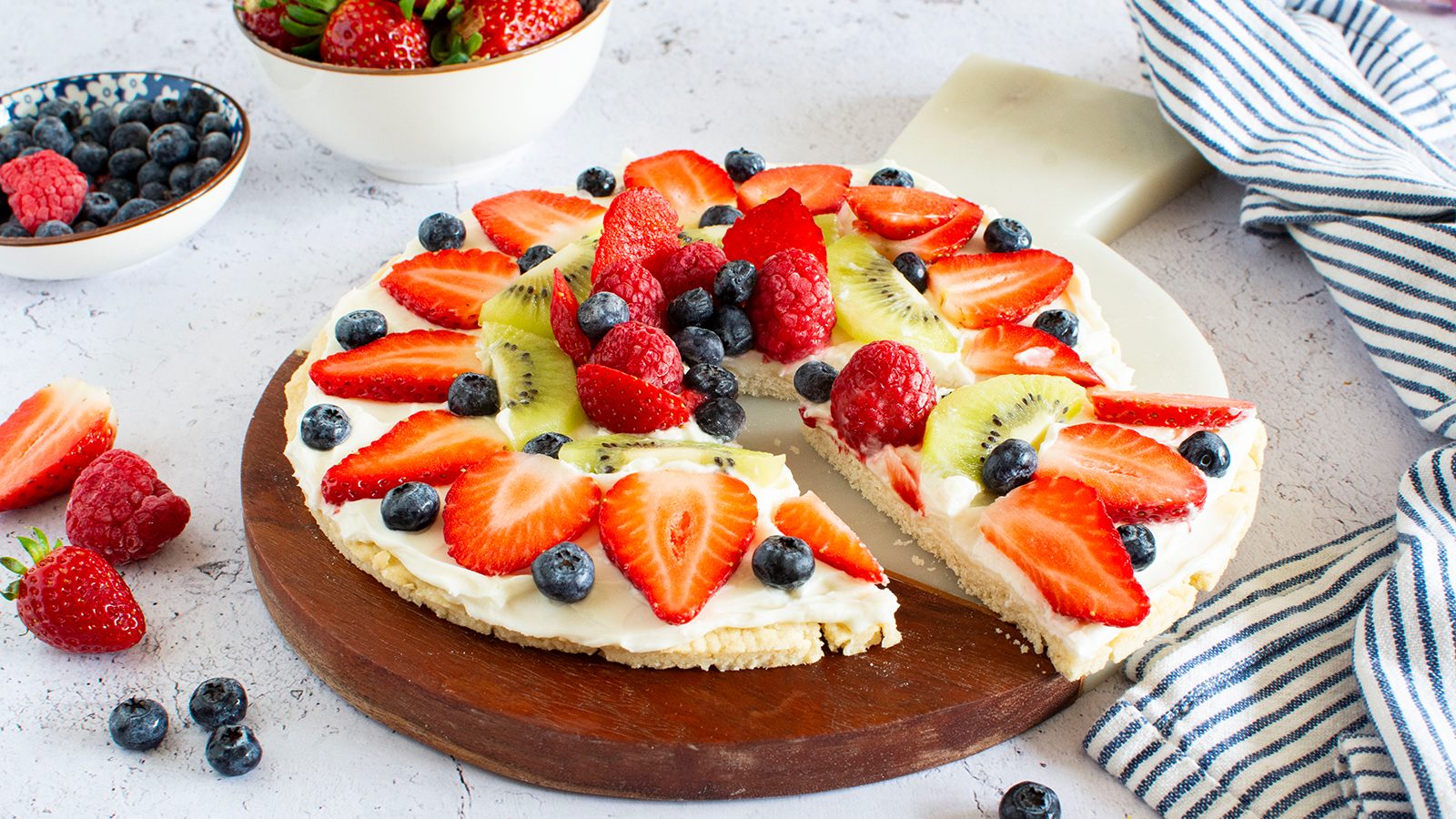 Pizza dolce alla frutta