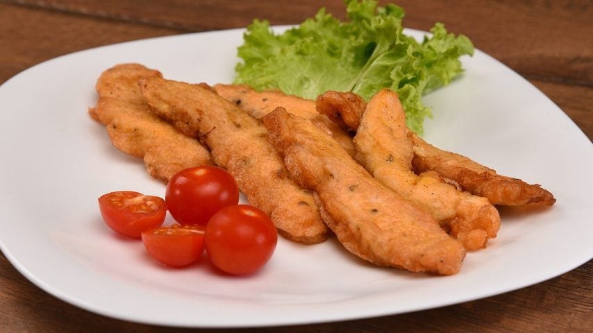 Straccetti di pollo croccanti: la ricetta del secondo piatto veloce e sfizioso