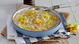 Risoni fiori di zucca e stracciatella