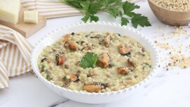 fregola-sarda-con-cozze-e-pecorino-di-cannavacciuolo