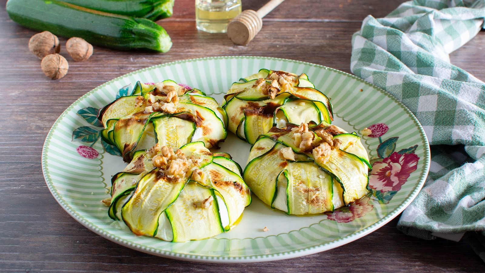 Tomino con zucchine: la ricetta con la friggitrice ad aria pronta in pochi minuti