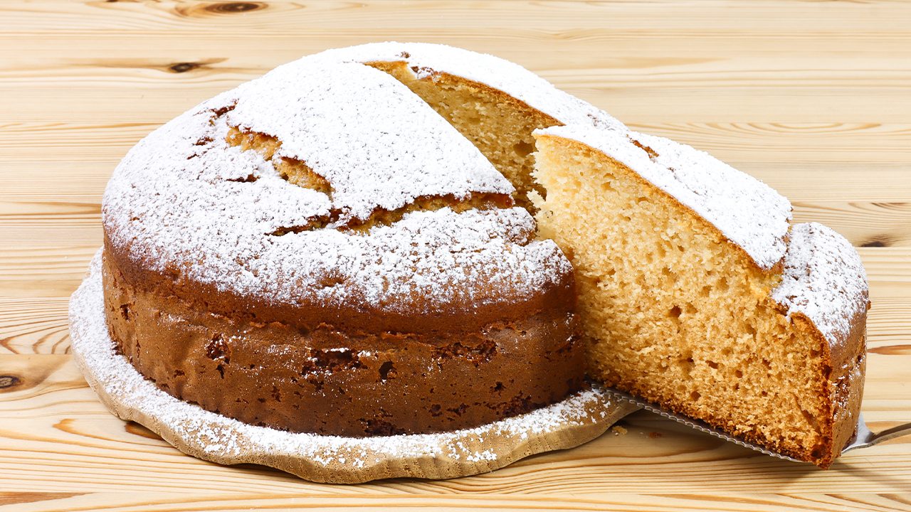 Torta al miele: la ricetta del dolce sofficissimo e profumato