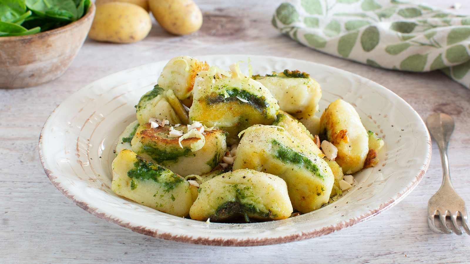 Gnocchi ripieni di spinaci, ricotta e feta