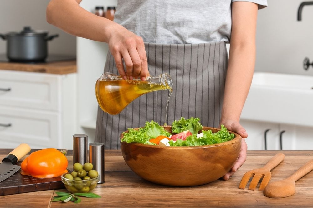 Olio extravergine o olio di semi? Quando è meglio utilizzare il primo e quando il secondo