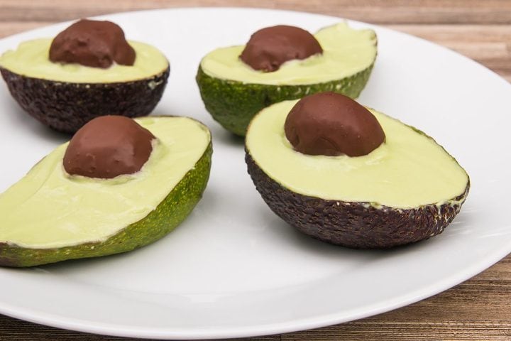 Gelato all'avocado: la ricetta del dessert scenografico e golosissimo
