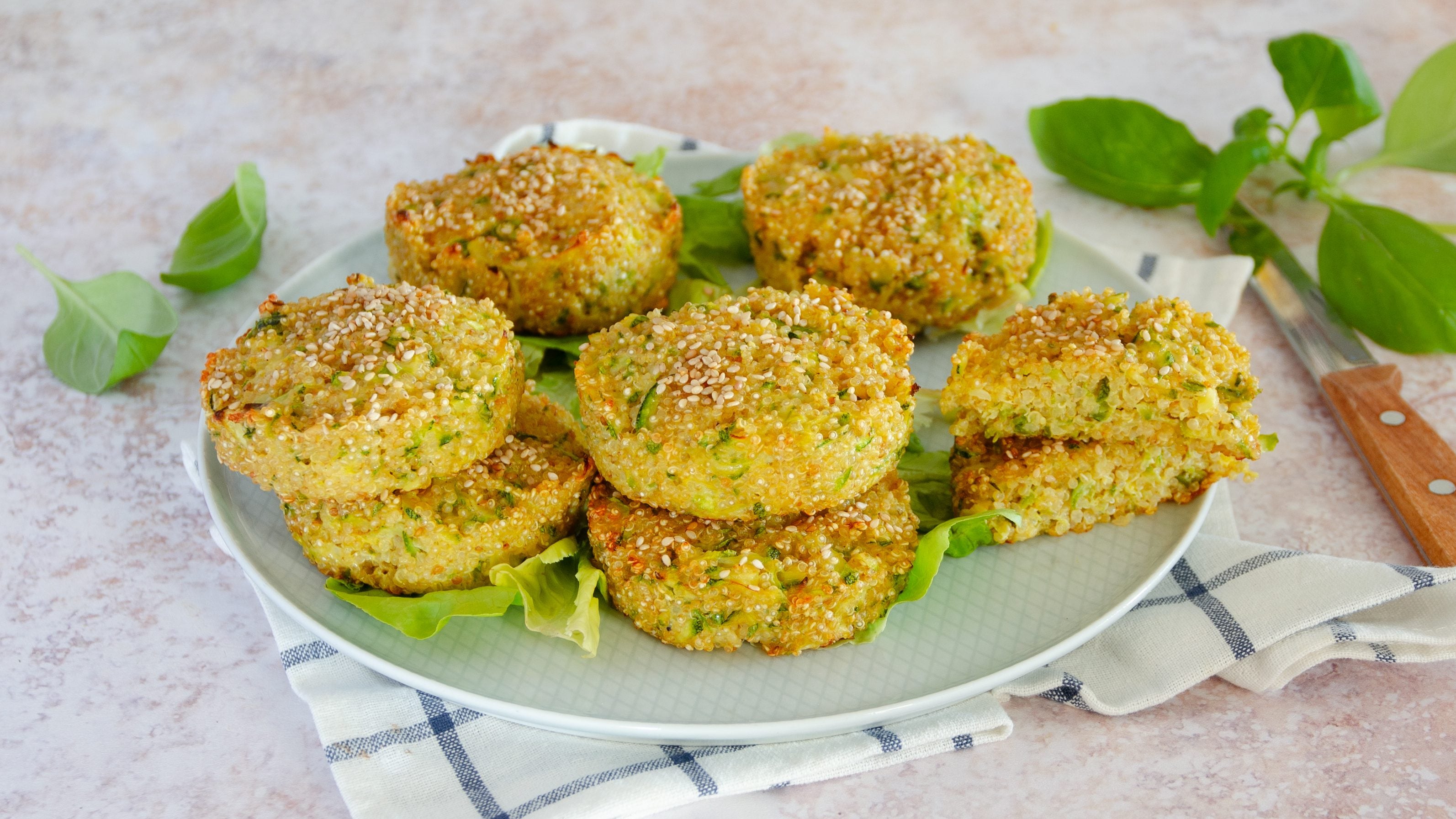 Tortini di quinoa: la ricetta saporita con zucchine e formaggio