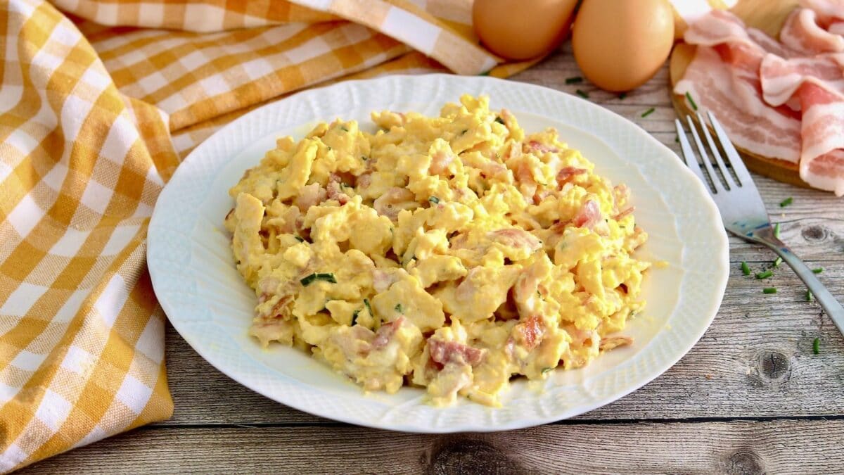 scrambled-eggs-di-anthony-bourdain