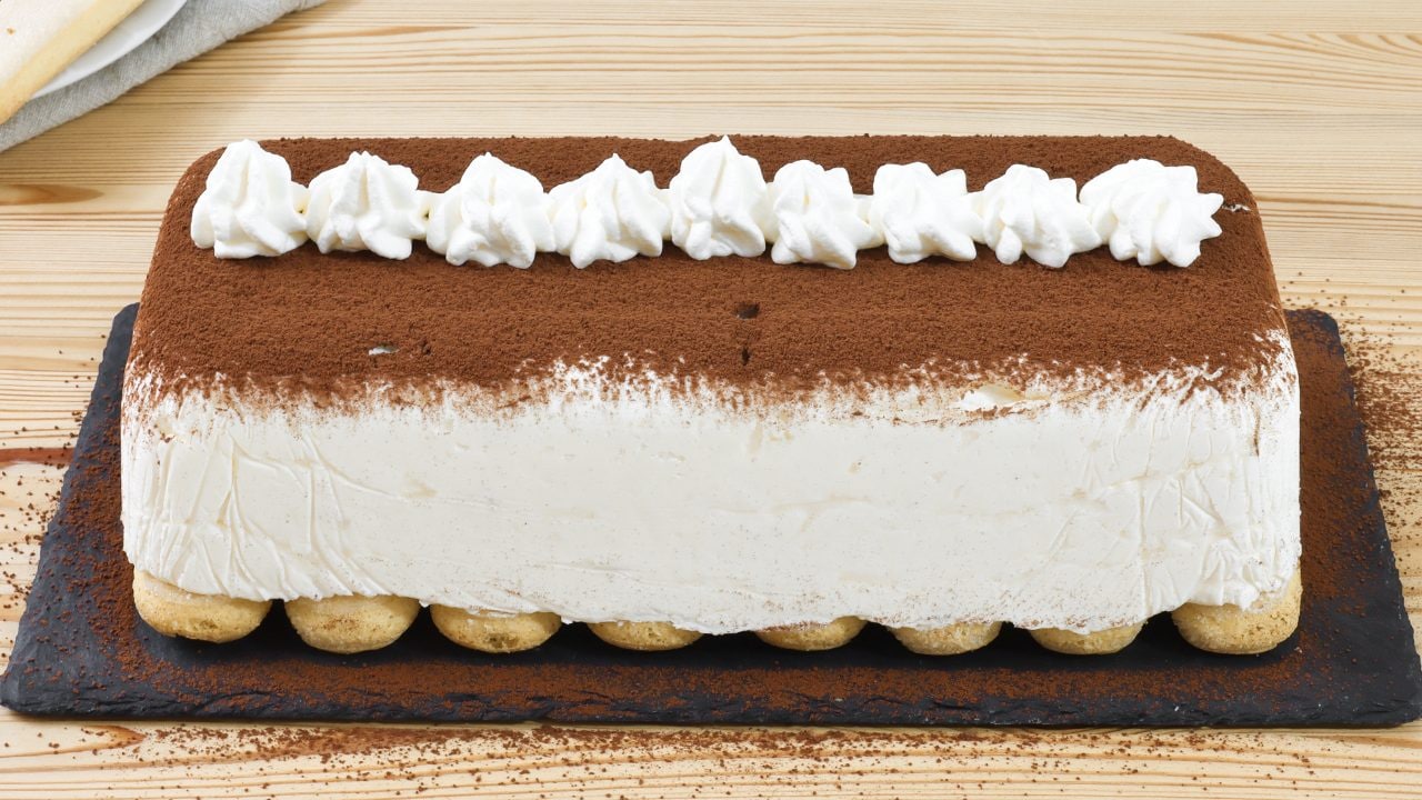 Semifreddo al mascarpone: la ricetta del dessert senza cottura e senza uova