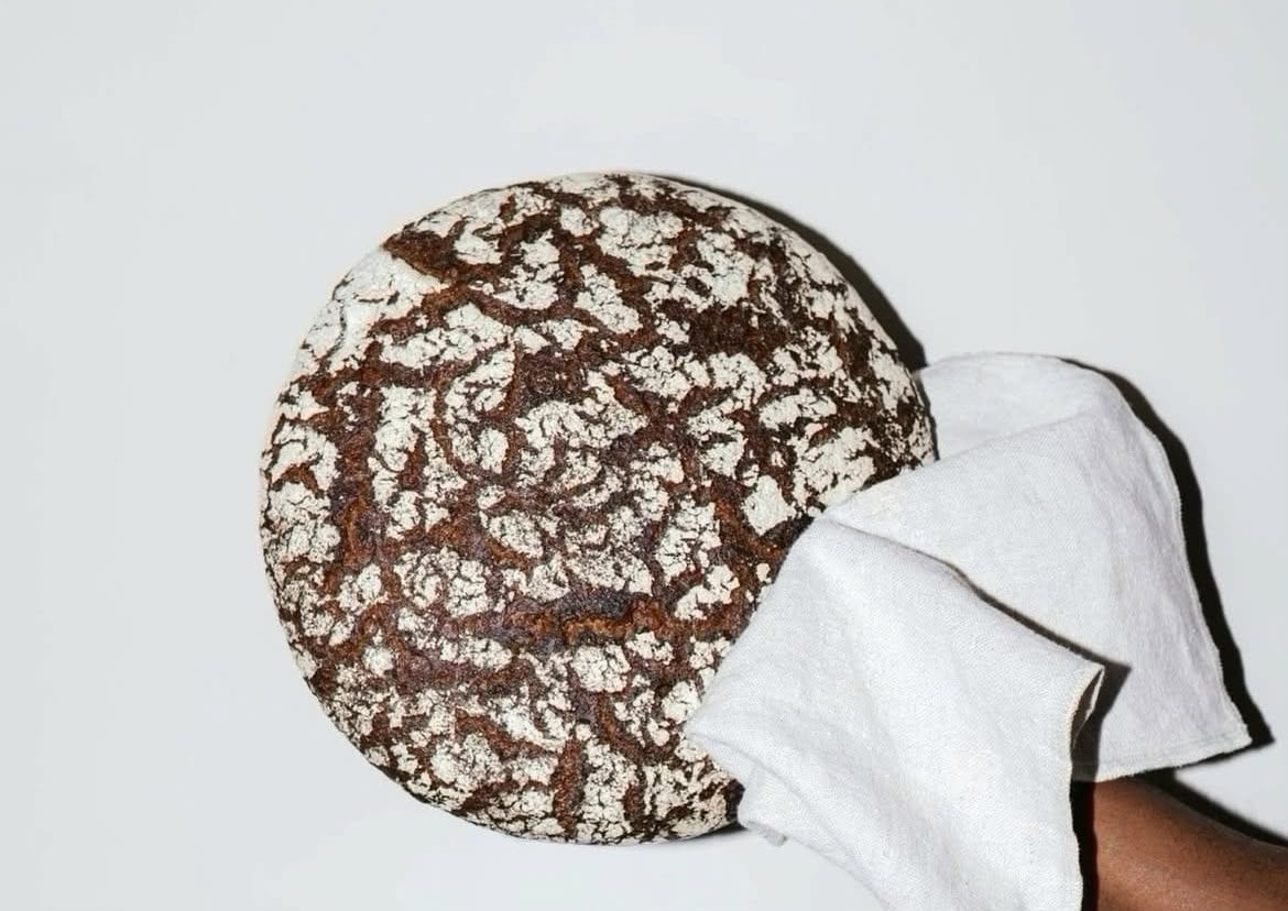 A New York City arriva una pagnotta di pane da 60 dollari: ecco perché costa così tanto