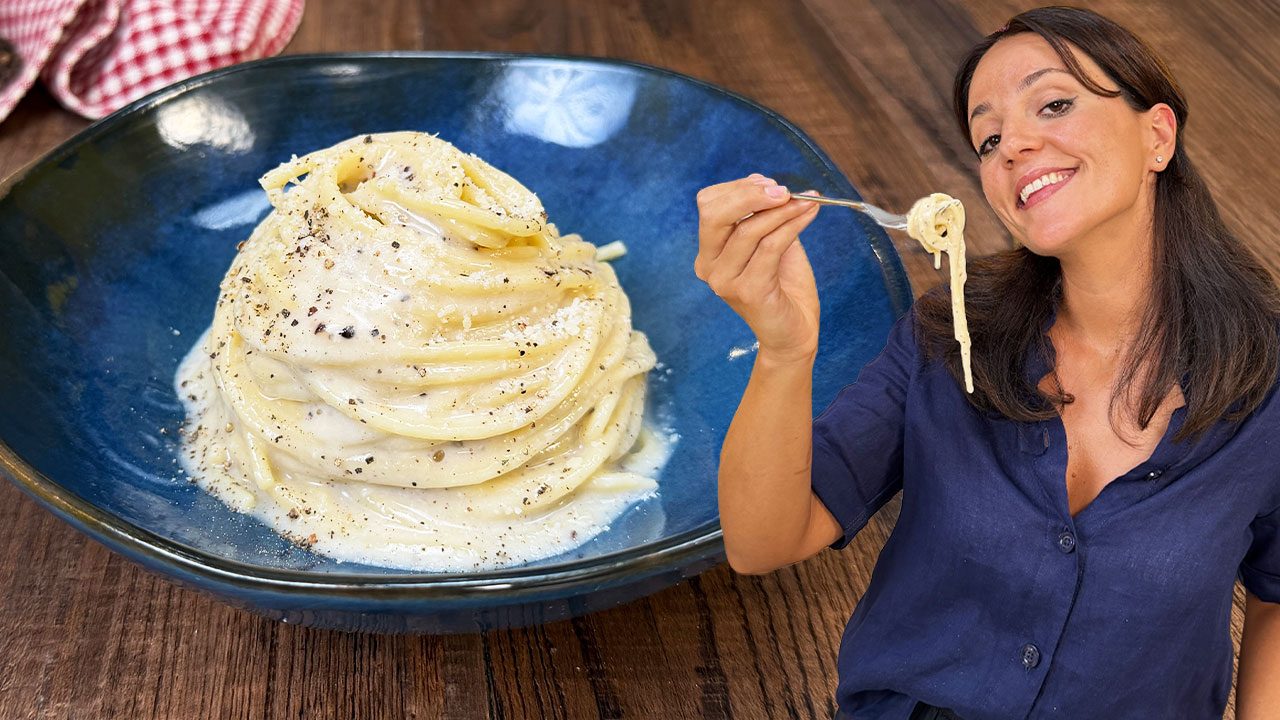 Cacio e pepe: la ricetta originale romana e il segreto per farla cremosa