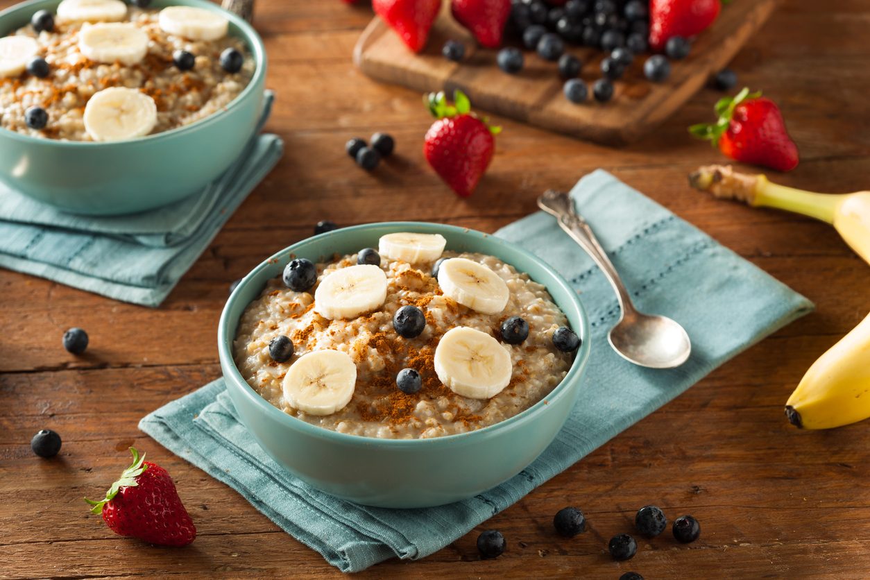 Colazione a base di avena: 8 ricette sane e gustose per fare il pieno di energia