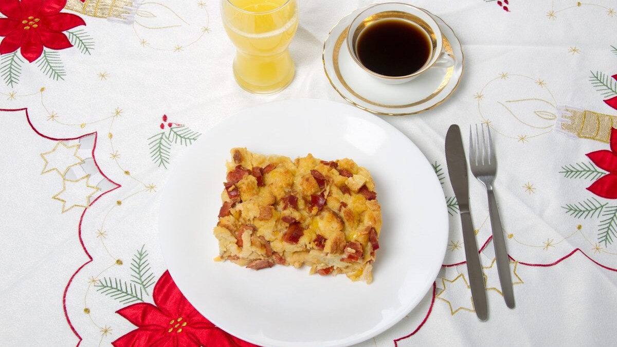 christmas sausage breakfast casserole