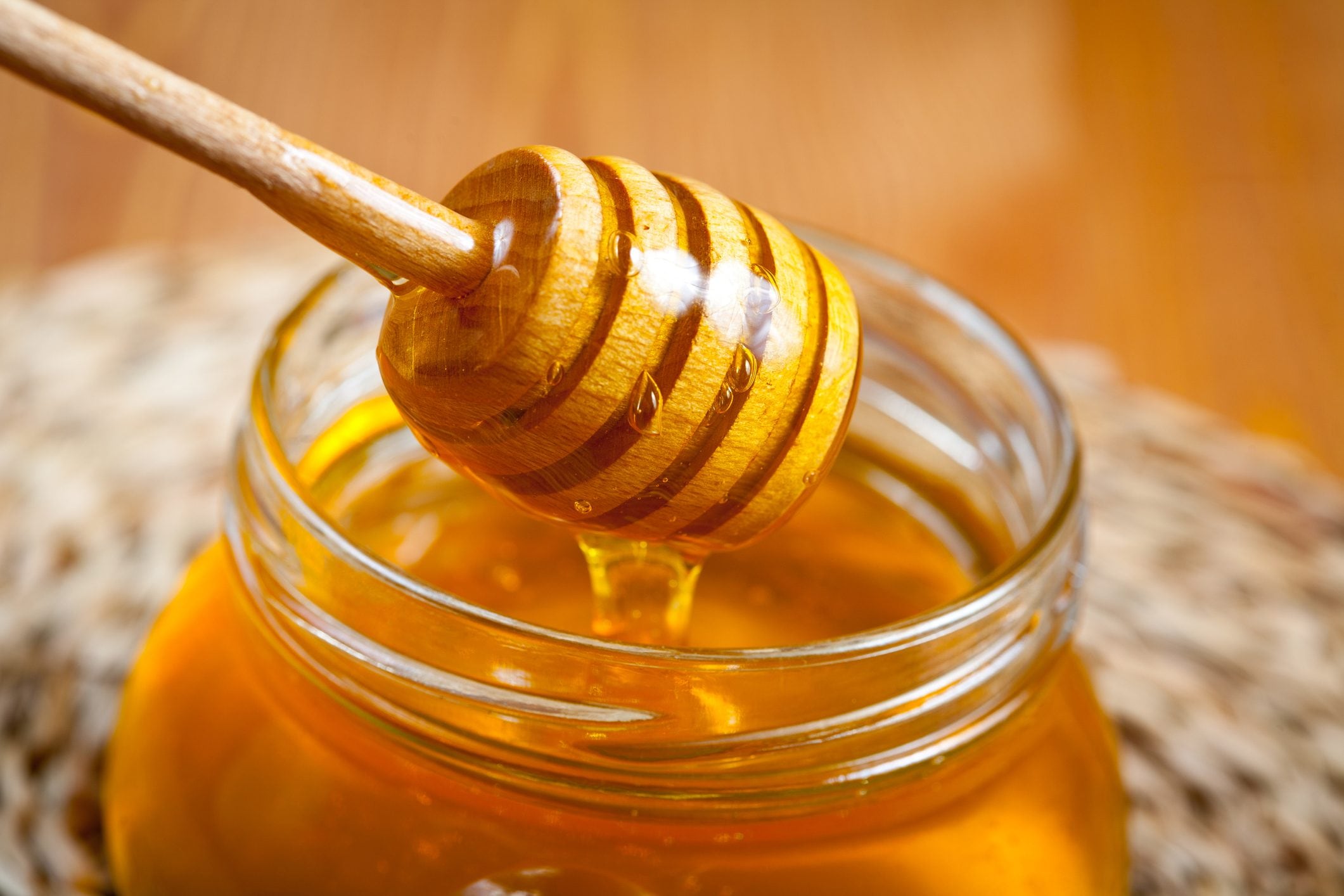 Best Golden Syrup Substitute: 7+ Tasty Alternatives To Use