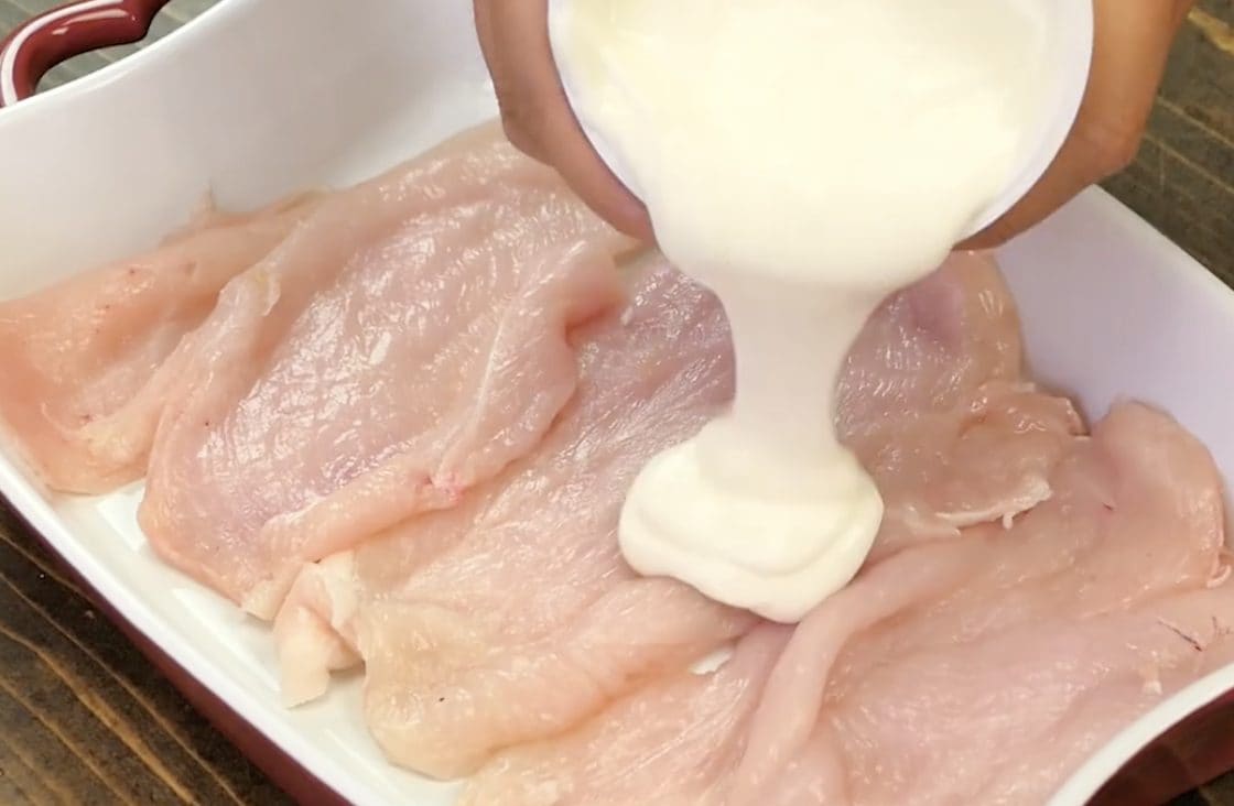 Crispy baked yogurt chicken the secret to make it tender and delicious!