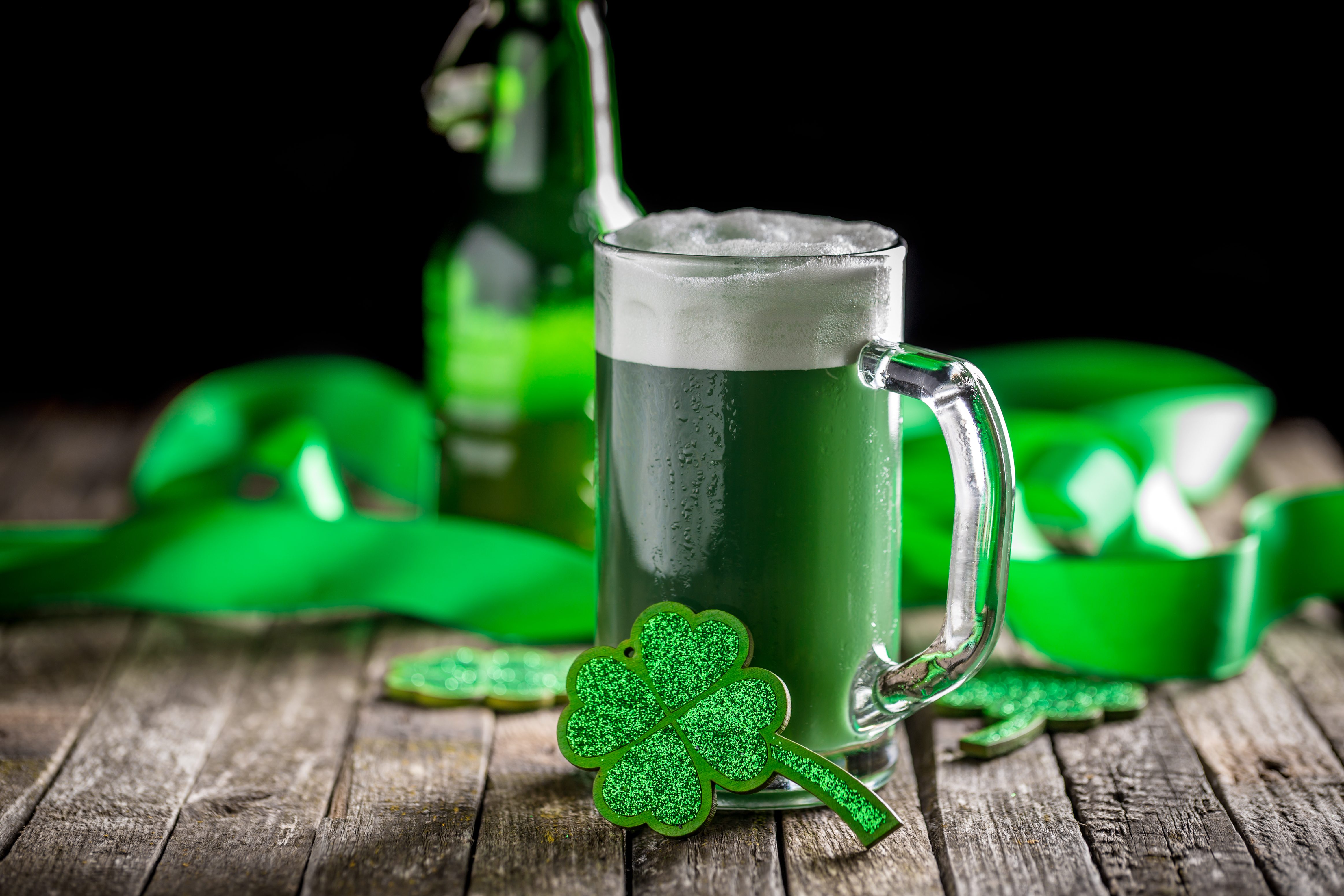Image: https://staticcookist.akamaized.net/wp-content/uploads/sites/22/2022/03/green-beer.jpg?im=AspectCrop=(16,9);Resize,width=742; How to make Green Beer the fun festive recipe for St Patricks Day