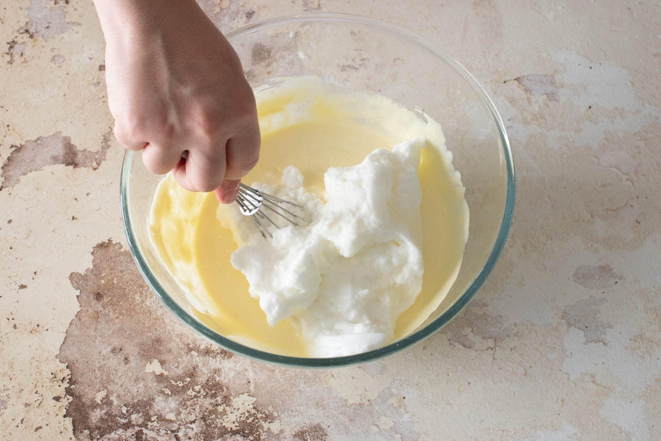 Erdbeer-Tiramisu: das leichte, frühlingshafte Dessertrezept für ein ... Erdbeer-Tiramisu: das leichte, frühlingshafte Dessertrezept für ein ...