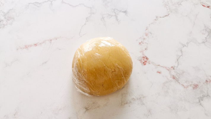 Easy Egg Free Sugar Cookies (5-Ingredients Only)