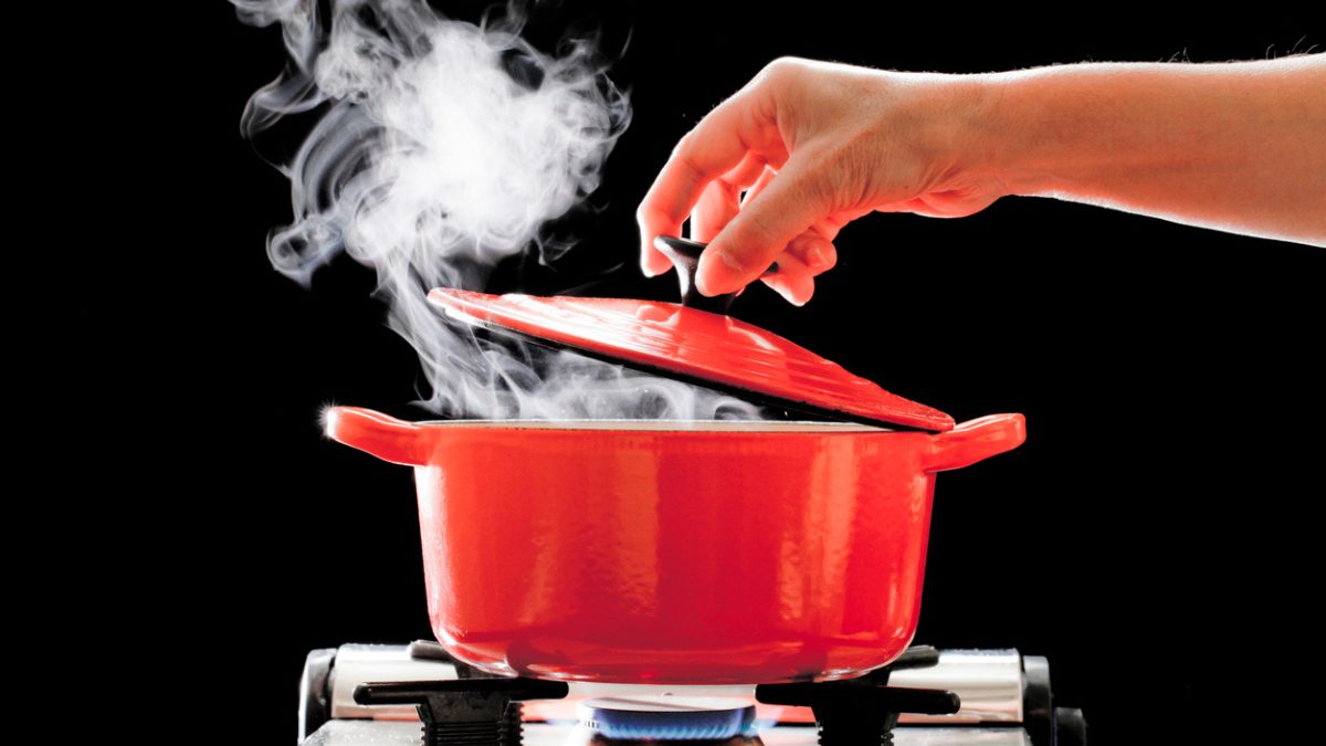 How to Get Rid of Kitchen Odors: Fresh Solutions