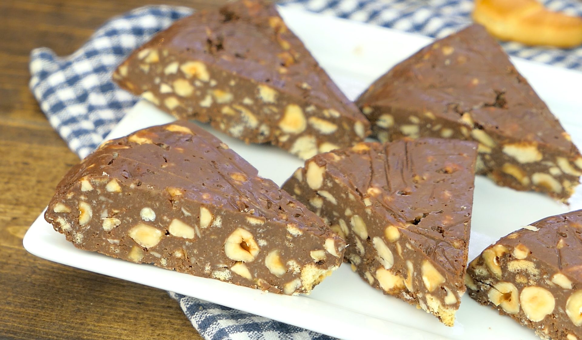 no bake chocolate biscuit cake