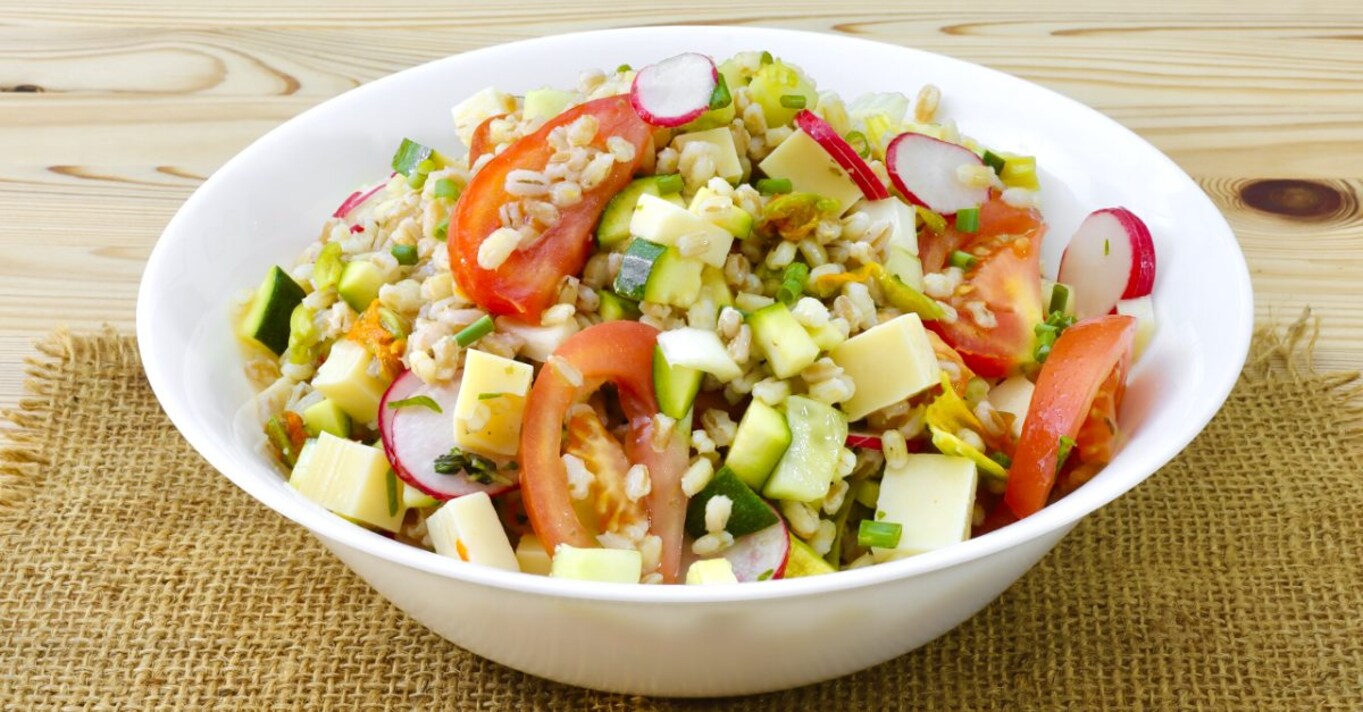 barley and spelt salad